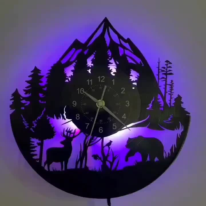 1pc Vinyl Record Wall Clock, Forest Wildlife Theme Wall Clock, Silent Clock, For Birthday, For Living Room Bedroom, Room Home Decor, Kitchen Office Decor, Mother's Day Spring School Season Graduation Gift